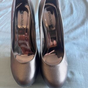 ShoeDazzle Metallic with Snake Skin Heels